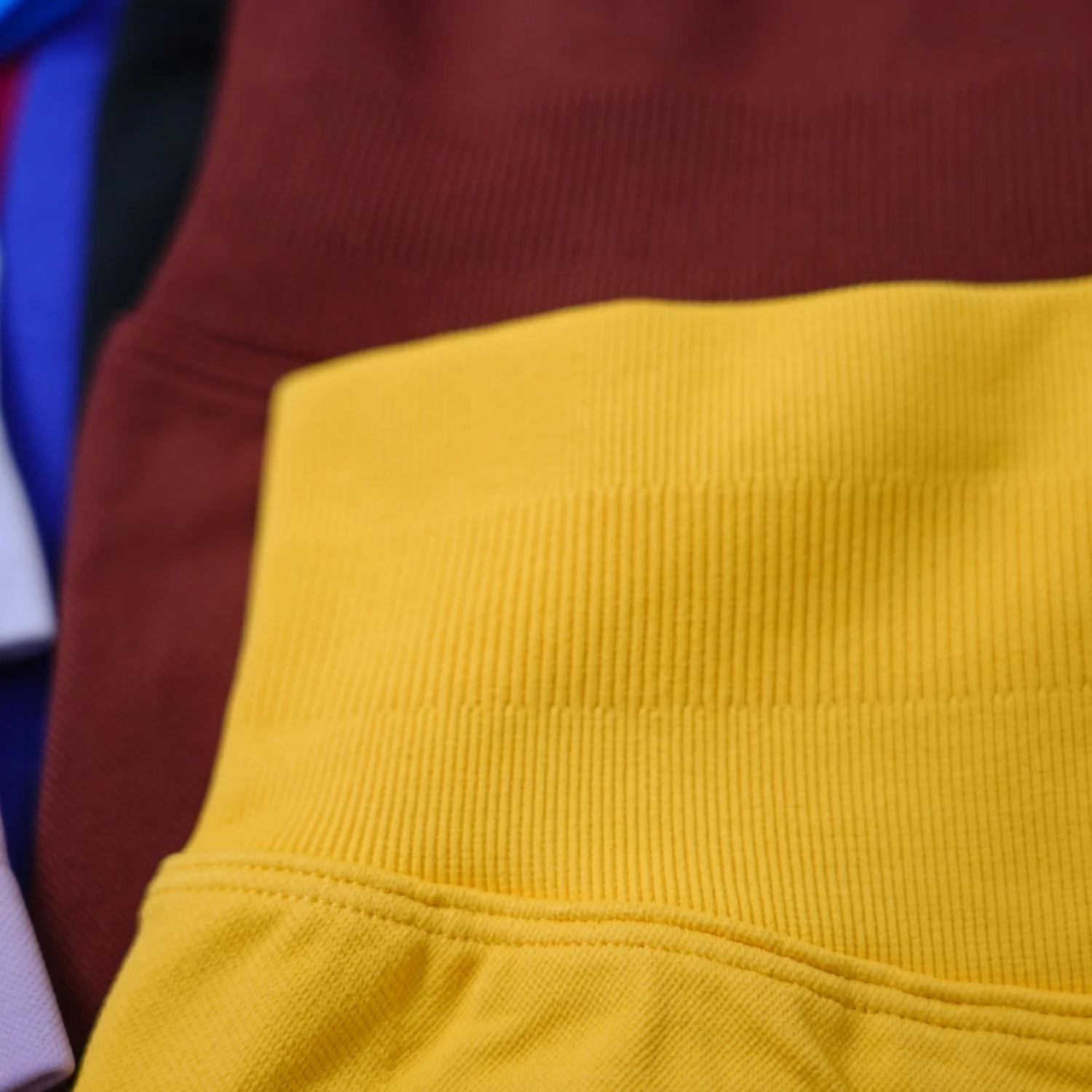 Yoga ShortsYogImpact Shorts with Logo 4.5'' Low Waist Seamless Scrunch Bum Gym Shorts Workout Biker Short Stretch Fitness Short - Image 5